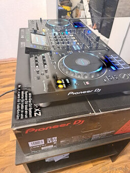 Pioneer DJ XDJ XZ - 1