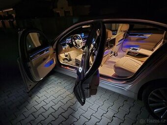 BME 730Ld (dlouhá verze) xdrive, 3x TV, masáže, 4x4, výbava