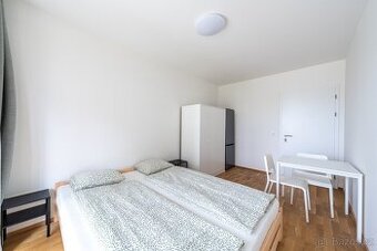 Кімната з пропискою для пари — Прага 9, Vysočany