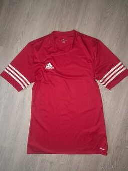 Sportovní triko