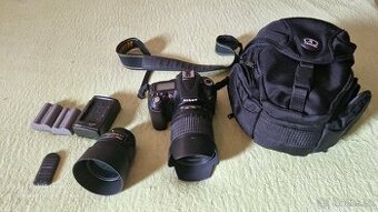 Set Nikon D90 s příslušenstvím, 2 objektivy