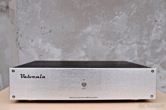 Valvenia phono tube preamp