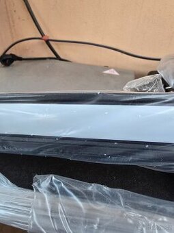 Kuchyňská lišta na pracovní desku