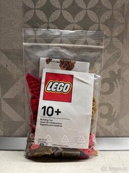 Lego svatováclavská koruna - 25. výročí továrny Kladno