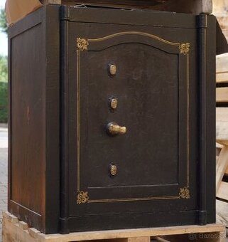 Starožitný trezor - popelka Wiese