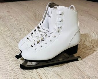 Dívčí zimní brusle zn.Oxelo vel.35-36