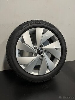 VW Golf IIV R18 Zánovní zimní sada