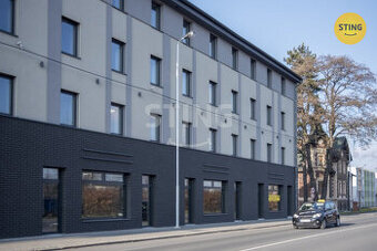 Pronájem nově zrekonstruovaných obchodních prostor v, 131374