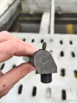 Zdravím prodám vstřiky Chevrolet Orlando 2.0 naftu plně funk