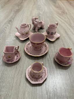 Porcelánový set 1946, zdoben 14k zlatem