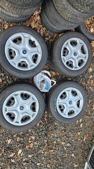 187. sada zimní kola 235/55 r17 5x108 Ford