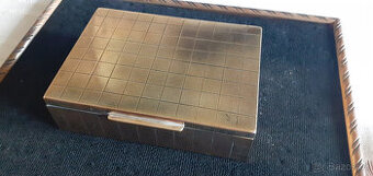 Stará mosazná krabička