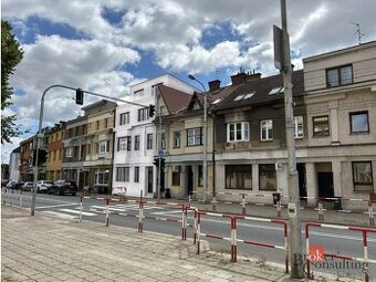 Prodej, domy/rodinný, 338 m2, Pražská třída 468/33, Kukleny,