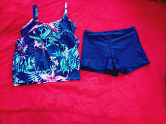 tankiny s kraťasy M