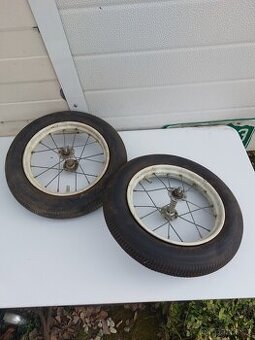 Kola na koloběžku sada