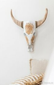 Vyřezávaná dřevěná lebka buvola - Bubalus, 62cm