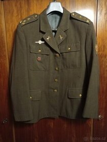 Vojenské retro sako kabátek i s odznaky