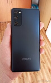 Samsung Galaxy S20 FE 5G Dual SIM Navy Blue.