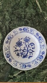 Velký porcelánový talíř Zwiebelmuster, 32 cm