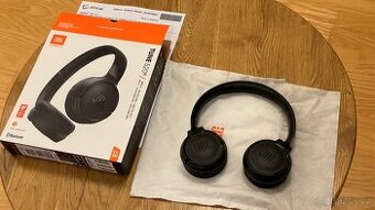 JBL Tune 520BT