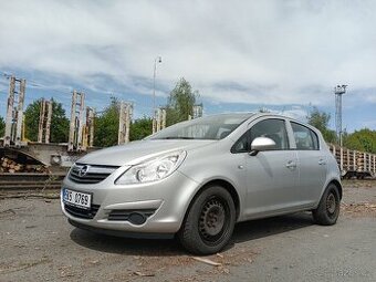 Opel Corsa D 1.4 66 kW – rok 2009 – STK do 06/2026