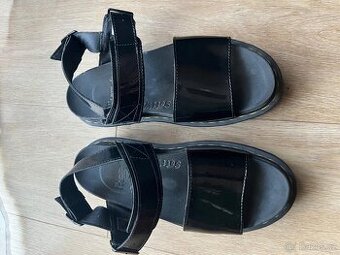 Martens sandály - 1
