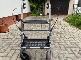 Chodítko pro seniory