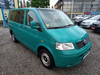 VOLKSWAGEN Transporter 2,5D 9-Míst 96KW