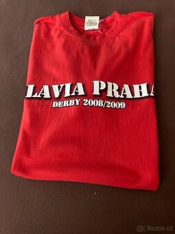 Triko a kšiltovka Slavia