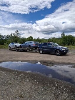 2x Mercedes Benz E 320cdi náhradní díly nebo celek