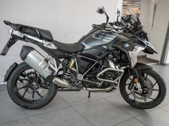 Prodám pěknou Bmw R 1250 GS Tripleblack poslední model full.