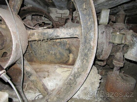 parní stroj ,stabilák,stabilní motor