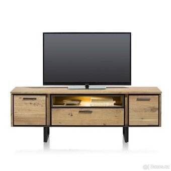 TV dřevěný stolek Tokyo – masiv, LED, 150 cm