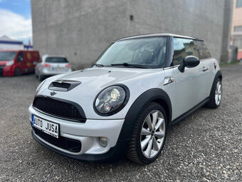 Mini Cooper S 1.6i Turbo