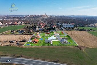 Prodej pozemku 1300 m2
