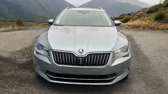 r.2019 Superb 2.0tdi Laurin Výbava Full LED Kůže el.kufr