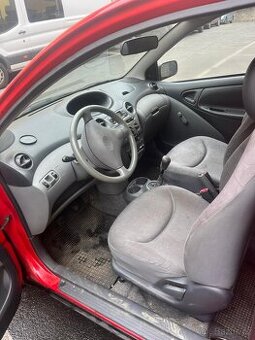 Toyota Yaris 1999