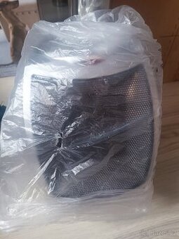 Teplovzdušný ventilátor Amazon Basics - 1
