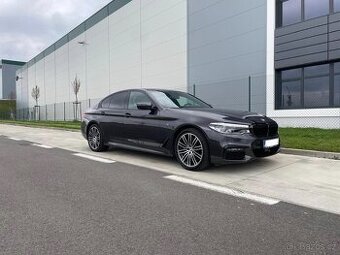 BMW 540i, Xdrive