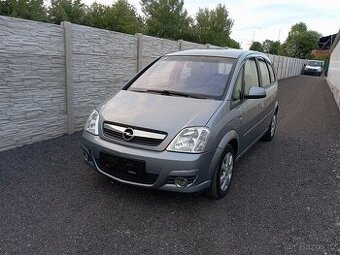 Opel Meriva 1,7 CDTi, Navigace, bez koroze