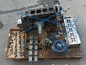 MERCEDES ML w163 270 CDi - PŘÍSLUŠENSTVÍ MOTORU