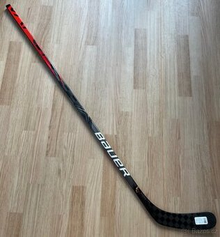 Nová Hokejka Bauer Vapor FLYLITE, 77 Flex, Zahnutí P92, Levá
