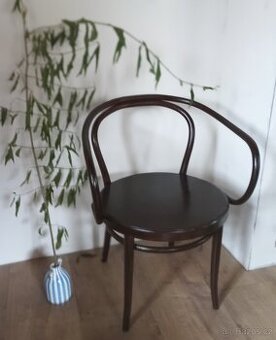 velké křeslo-židle  2 kusy