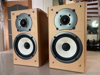 Regálové reproduktory Onkyo D-S7GX