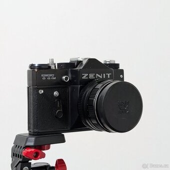 Zenit TTL + objektiv Helios-44M-4 + origo pouzdro