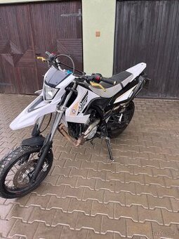 Yamaha wr 125x