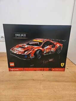LEGO Technic Ferrari 488 GTE AF Corse #51 (42125)