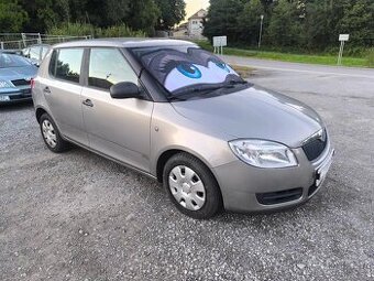 Škoda Fabia, KRÁSNÁ,99KM,TZ,SERVISKA,KUP CZ