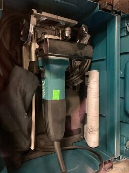 PJ7000J - Štěrbinová frézka MAKITA