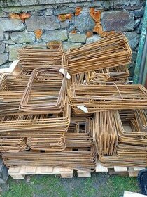 Armovací třmínky na věnce